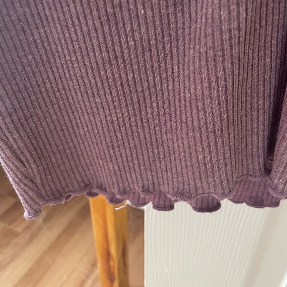 $25 Pull&Bear long sleeve top size Medium - Picture 5 of 5